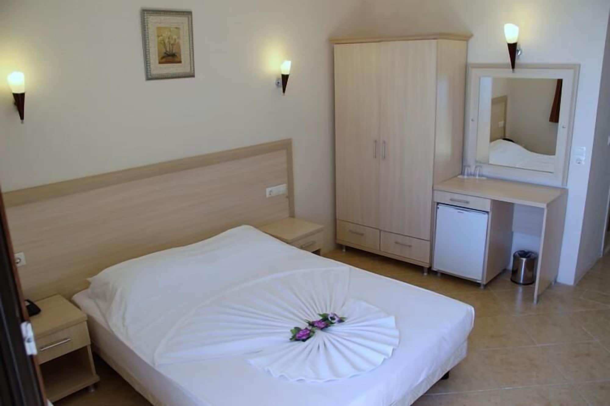 Kaunos Hotel Koycegiz  Exteriör bild